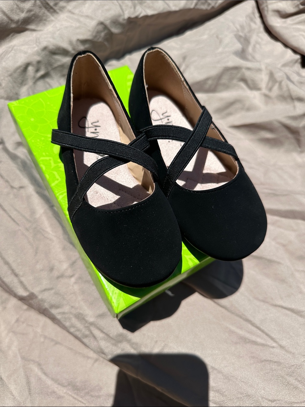 Girls' Black Cross-Strap Dress Flats